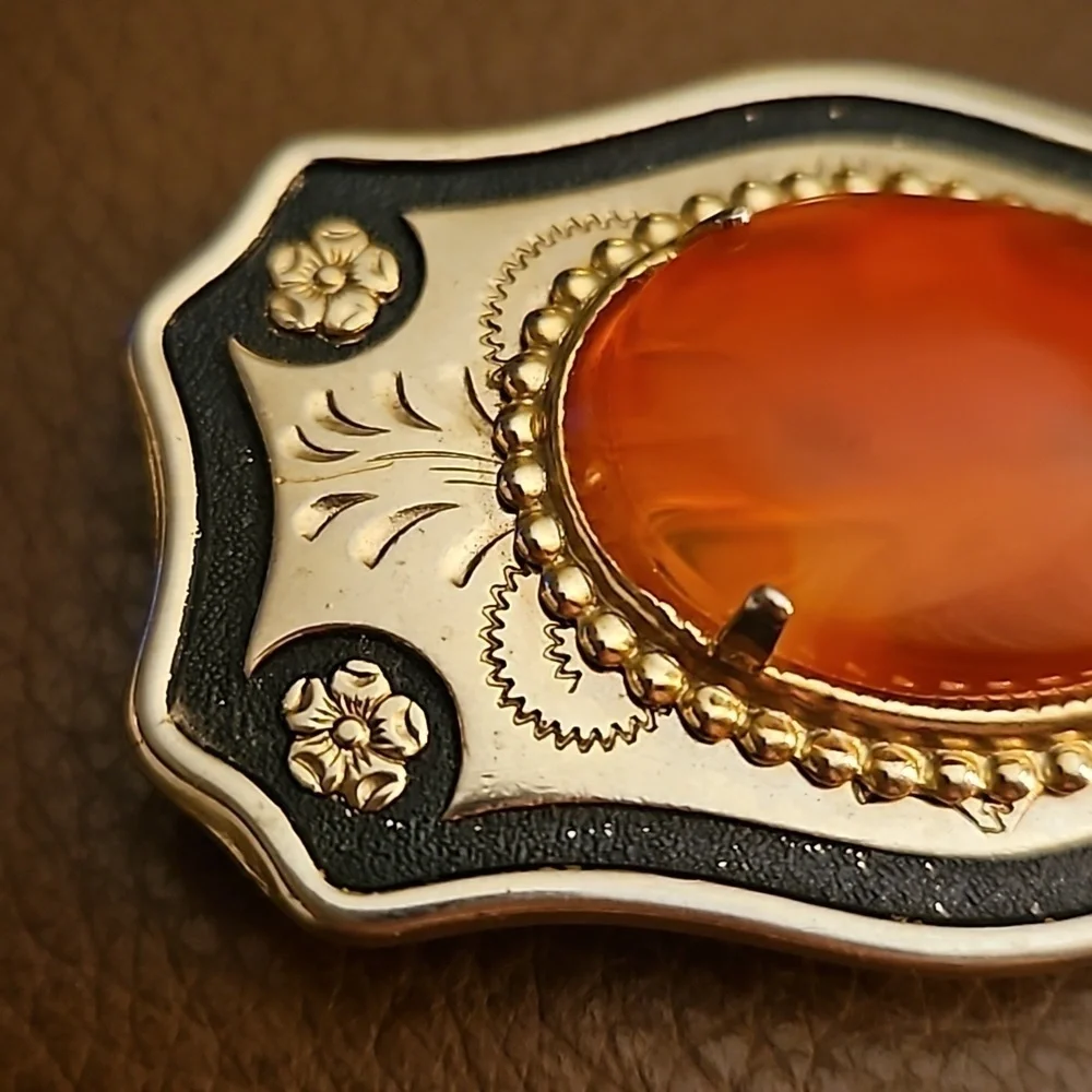 VTG Dainty Western Floral Carnelian Cowgirl Boho Belt Buckle